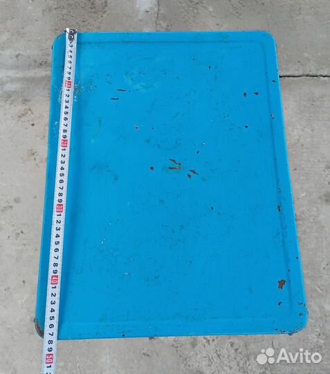 Металическая полка (подойдет и для обуви)