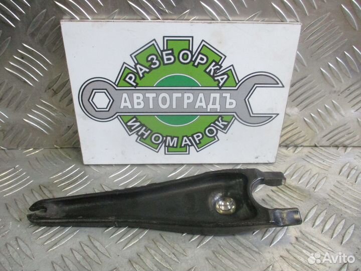 Вилка сцепления Renault Logan 1 1.6 2008г