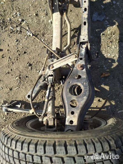 Geely emgrand X7 разбор зад балка