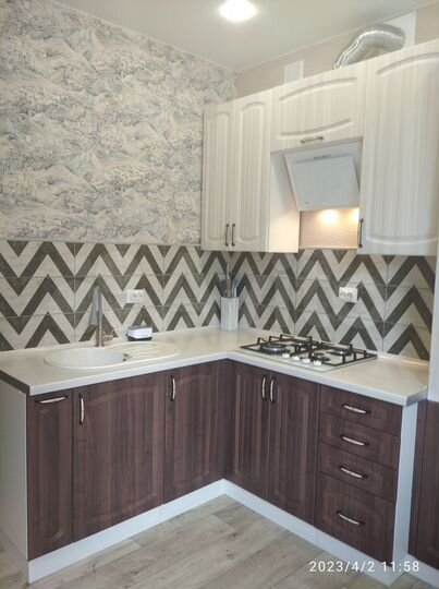 2-к. квартира, 68,2 м², 2/5 эт.