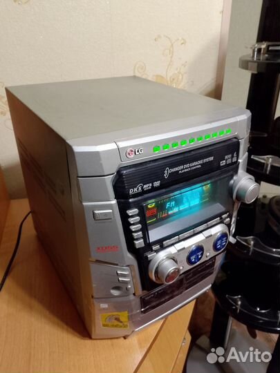 Музыкальный центр lg