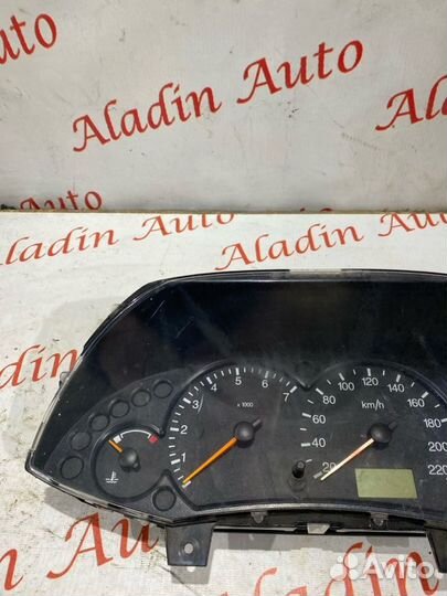 Щиток приборов Ford Focus 1
