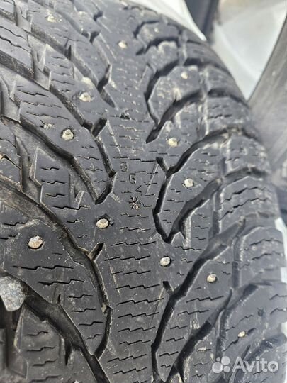 Nokian Tyres Hakkapeliitta 9 SUV 275/45 R21 110T