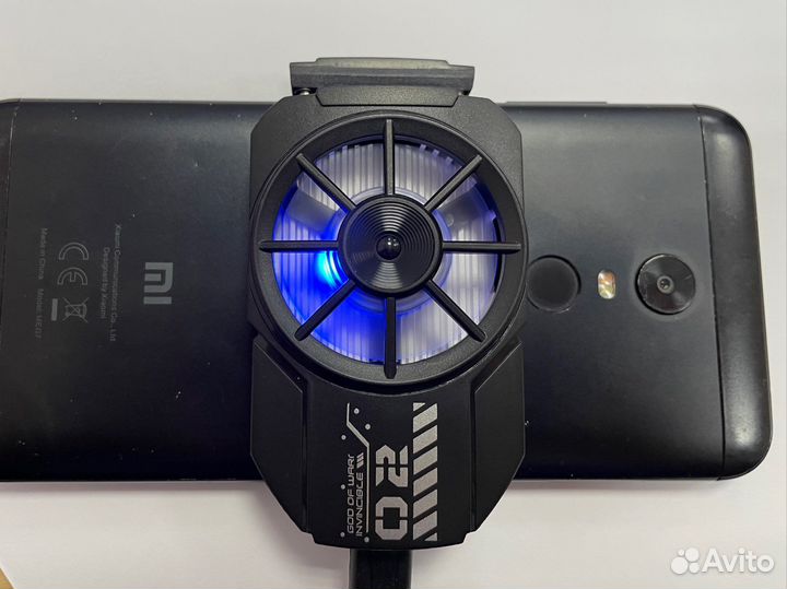 Кулер для телефона охлаждающий с пластиной