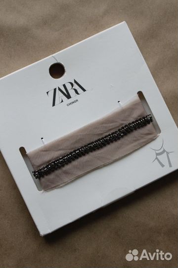 Чокер с кристаллами Zara