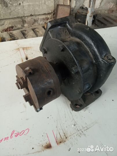 Токарный патрон