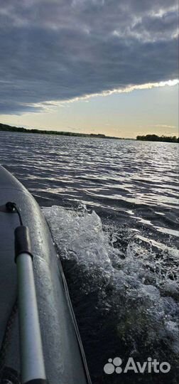 Лодка с мотором tohatsu 5лс