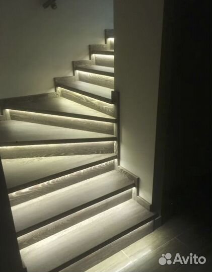 Автоматическая подсветка лестницы