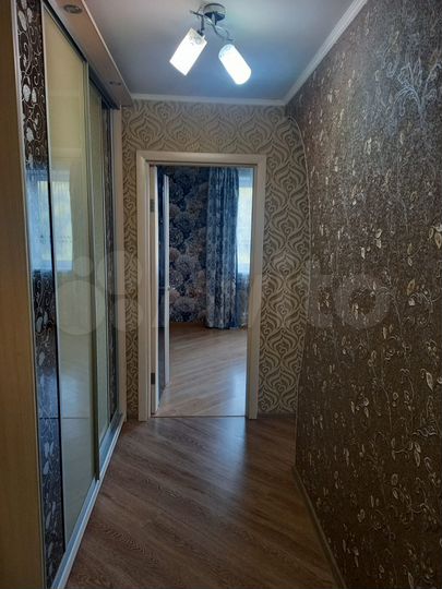 2-к. квартира, 57 м², 2/5 эт.