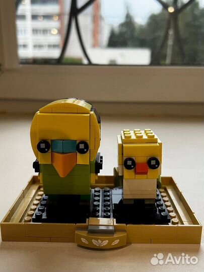 Конструктор lego волнистый попугайчик