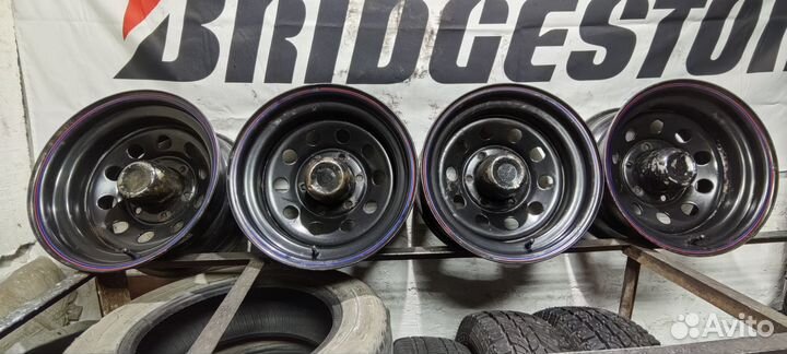 Диски Off Road ORW 8x15 6x139,7 d110,1 et-20