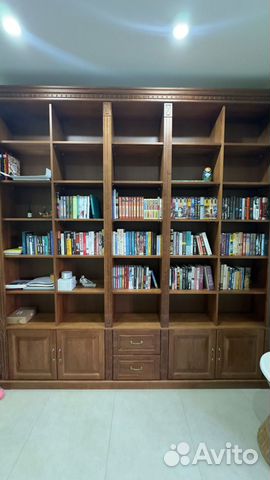 Шкаф для книг из массива дерева Шкаф-библиотека купить в Санкт ...