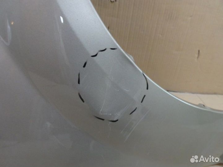 LADA Largus FL крыло переднее правое б/у