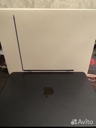 Macbook air 13 m3 8 512 midnight