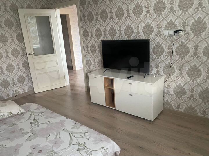 2-к. квартира, 85 м², 9/10 эт.