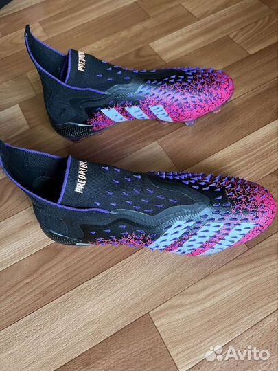 Футбольные бусты adidas адидас Predator Freak 1 FG