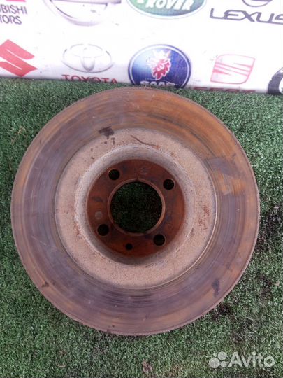 Тормозной диск передний Volkswagen Passat B3 G60