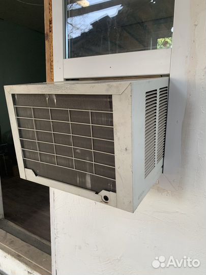Оконный кондиционер бу