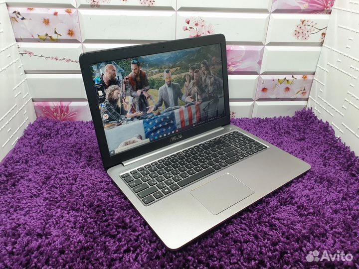 Asus i5 6 ssd500gb GeForce GTX 950m