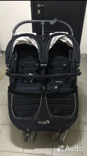 Двойная коляска