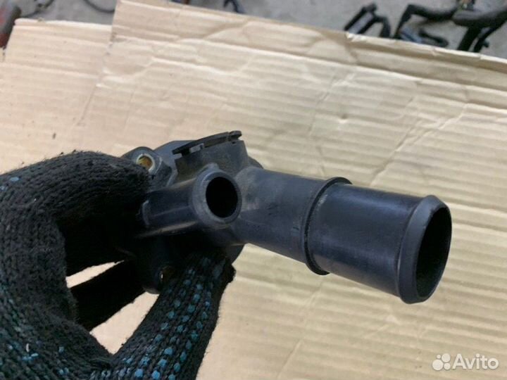 Термостат Ford Focus 2 хэтчбек 1.8 qqdb 2007