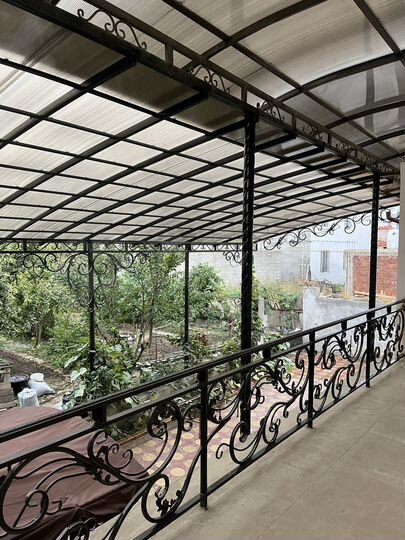 Дом 200 м² на участке 6 га