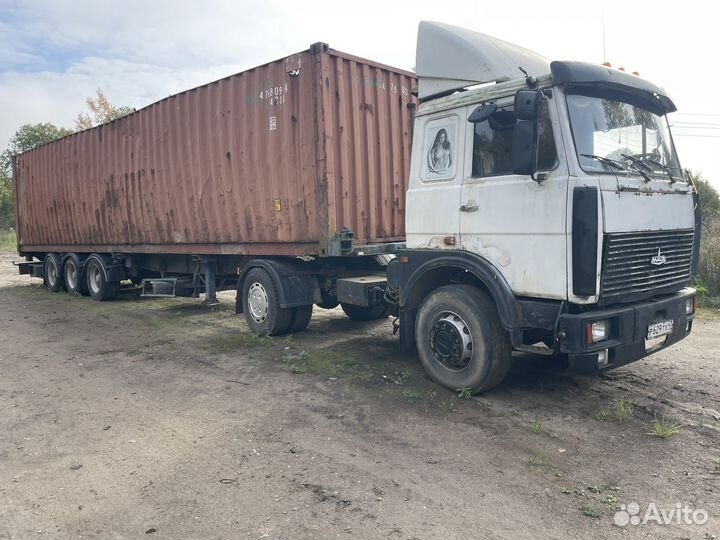 МАЗ 54323 с полуприцепом, 2000