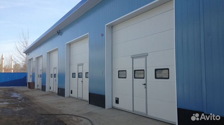 Секционные ворота