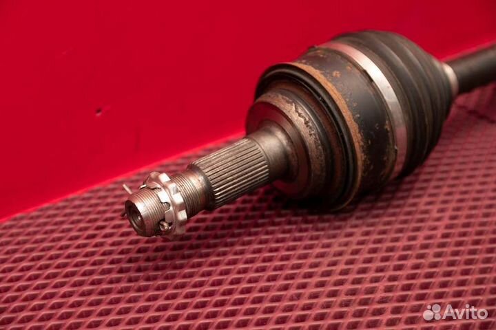 Привод передний правый Toyota Land Cruiser 200 1VD