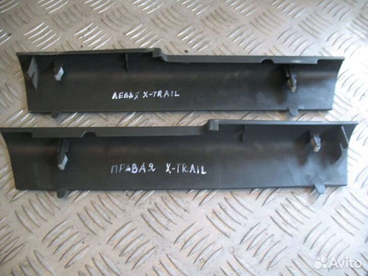 Накладка центральной консоли Ниссан Икс-треил T30