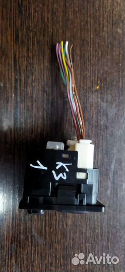 Блок управления зеркалами Toyota Land Cruiser