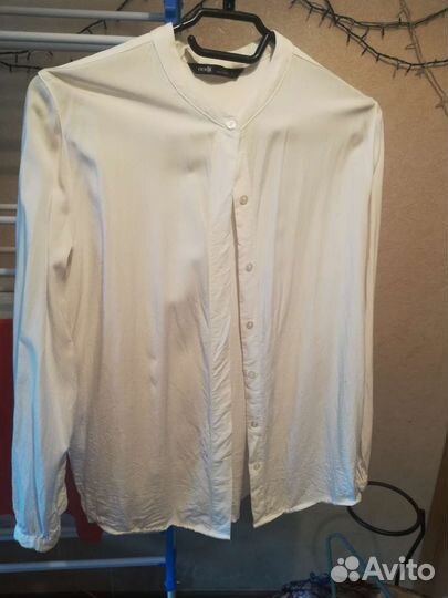 Блузки и рубашки белые