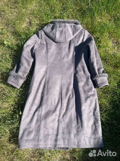 Продам пальто демисезонное 54-56