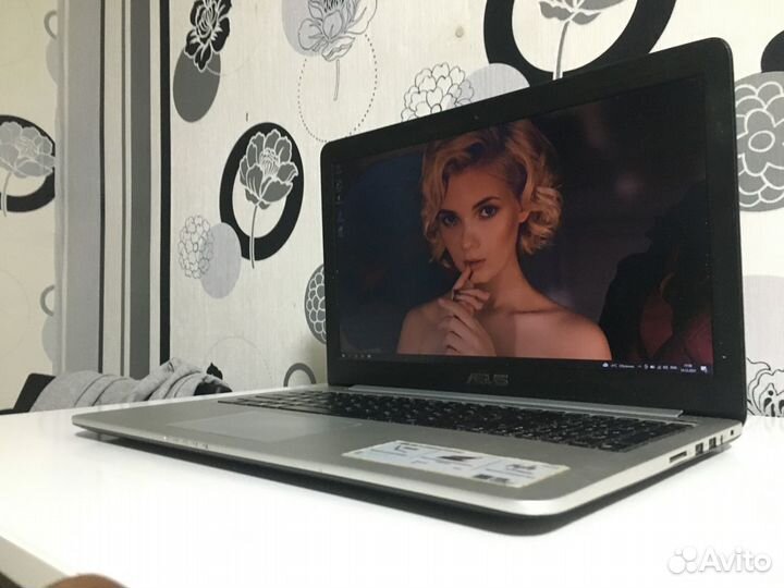 Игровой Asus Core i3/Nvidia 940M/8GB/SSD