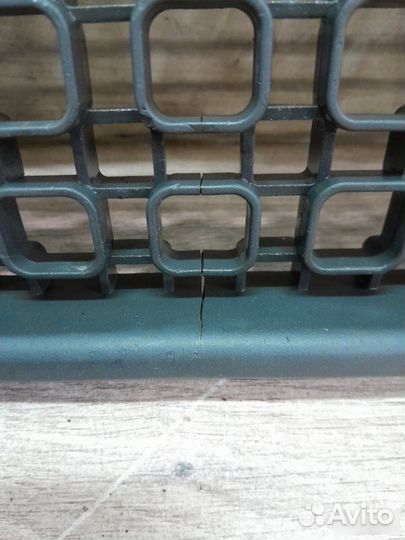 Решетка в бампер Ford Fusion