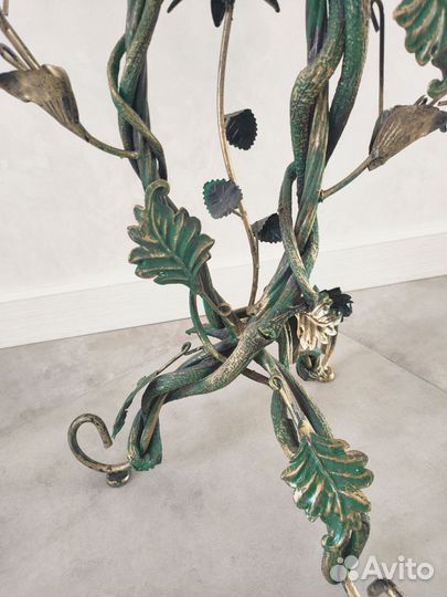 Подставка для цветов