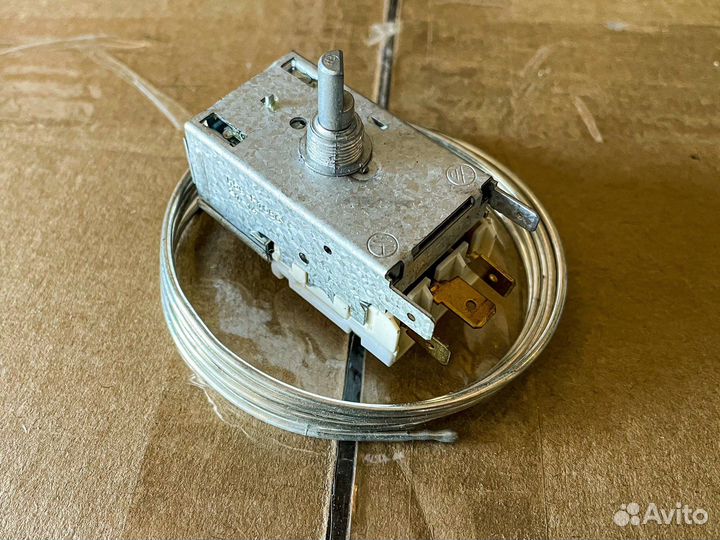 Термостат для холодильника, новый