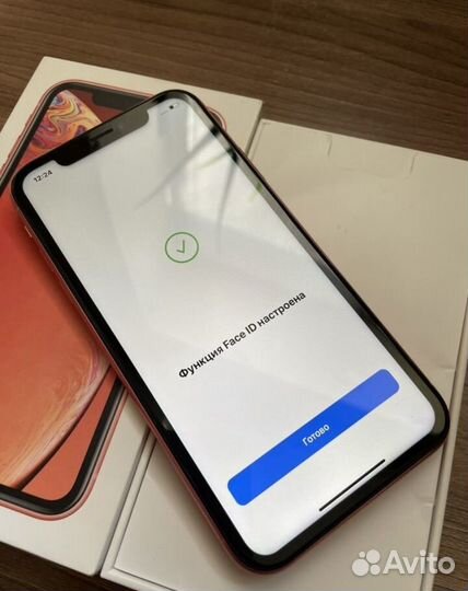 iPhone Xr, 64 ГБ