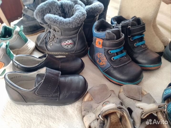 Детская обувь бу 23 размер на мальчика пакетом