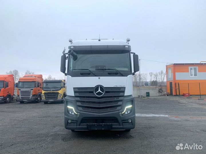 Mercedes-Benz Actros, 2023