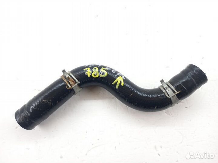 Патрубок радиатора верхний Nissan Bluebird Sylphy