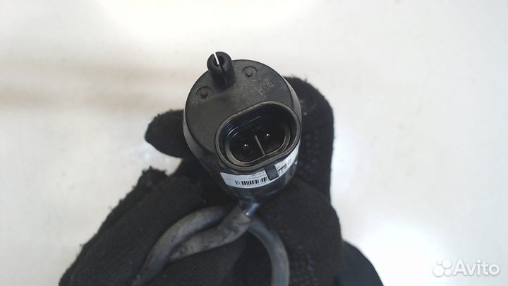 Двигатель омывателя Tesla Model S, 2013