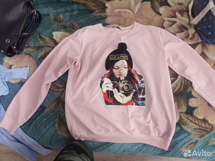 Кофты,свитера, свитшоты