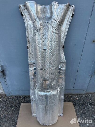 Теплоизоляция туннеля/бака BMW E60 E61