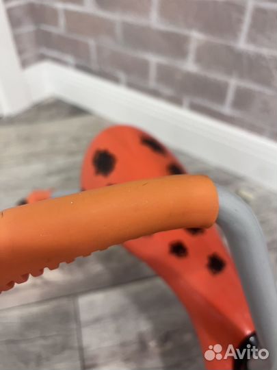 Беговел Scramble Bug Жук