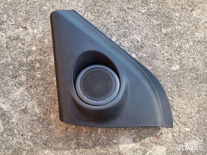 Накладка двери передней левой Ford Mondeo 4