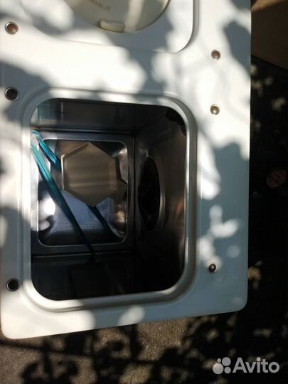 Стиральная машина с вертикальной загрузкой