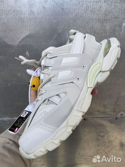 Balenciaga Track 1 White Graffiti