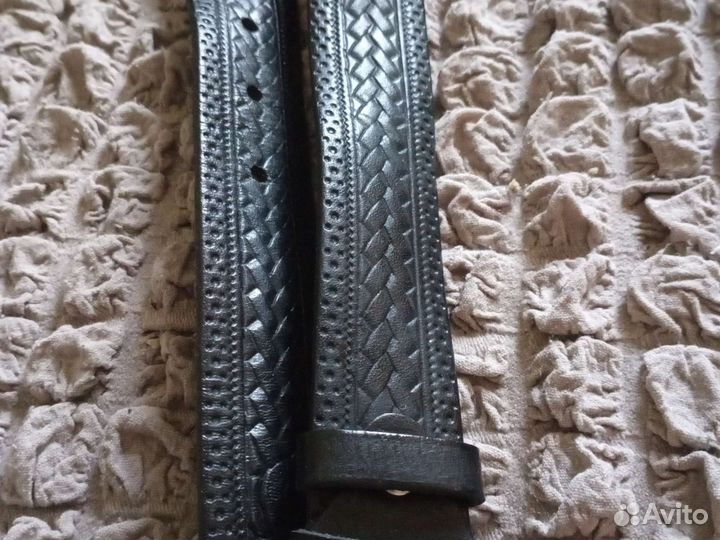 Мужской кожаный ремень черный новый