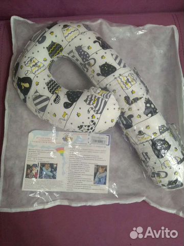 Подушка автомобильная детская для путешествий
